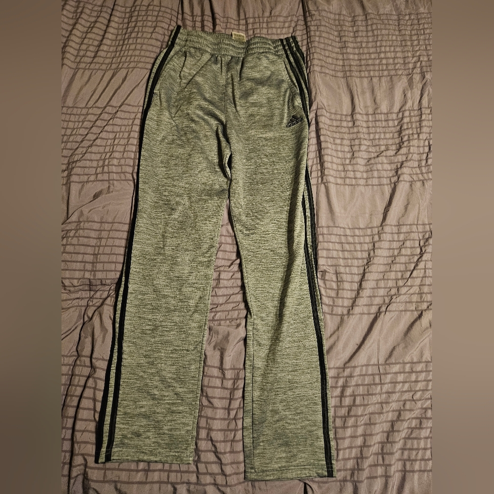 Adidas pants youth xl